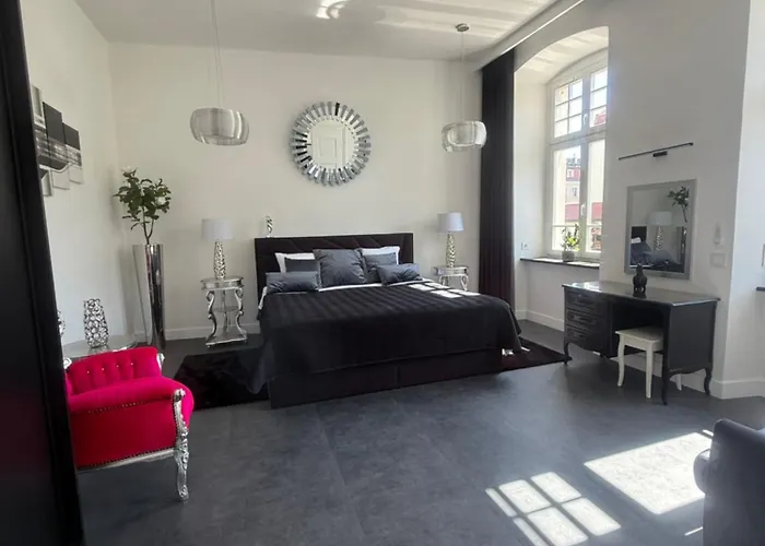 I'm Platinum Premium Apartment *